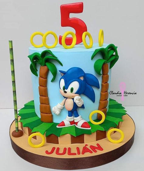 Birthday Cake Sonic, Sonic Pasta, Sonic The Hedgehog Birthday Cake, Pastel Sonic, Hedgehog Cupcakes, Sonic Cakes, Birth Cake, Hedgehog Cupcake, Sonic Birthday Cake