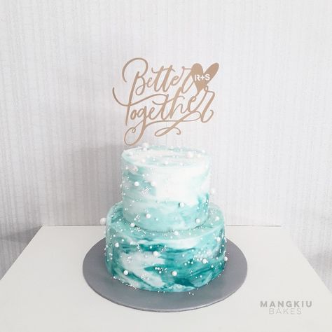 Birthday Cake Turquoise, White Marble Wedding Cake, Turquoise Wedding Cake, White Marble Wedding, Aqua Cake, Ideas 15 Años, Marble Wedding Cake, Turquoise Cake, Sweet 16 Party Favors