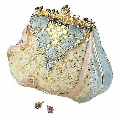 Box Rococo Christmas, Discount Jewelry, Vintage Purses, Beaded Purses, Vintage Purse, Beaded Bags, Pocket Book, Mode Vintage, Vintage Handbags