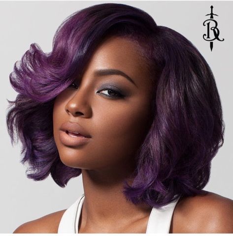 Discovered by Esther. Find images and videos on We Heart It - the app to get lost in what you love. Bob Wigs Side Part, Side Part Lace Front Wig, Natural Hair Twist Out, Plum Hair, Short Wave, Justine Skye, Violet Hair, Fabulous Hair, Coloured Hair