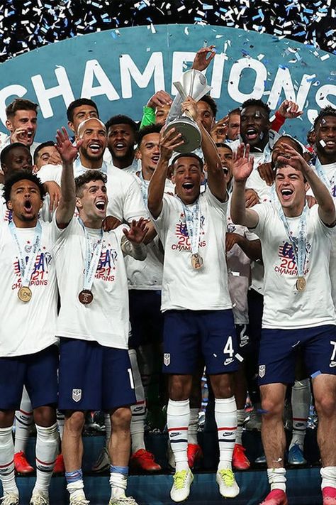 The United States beat Mexico 3-2 to win inaugural CONCACAF Nations League - Apparelnbags.com - Official Blog | League, Christian pulisic, Usmnt Usmnt Wallpaper, Usa Soccer Wallpaper, Tyler Adams, Team Usa Soccer, Usmnt Soccer, Soccer Backgrounds, Usa National Team, Usa Soccer Team, Soccer Outfit