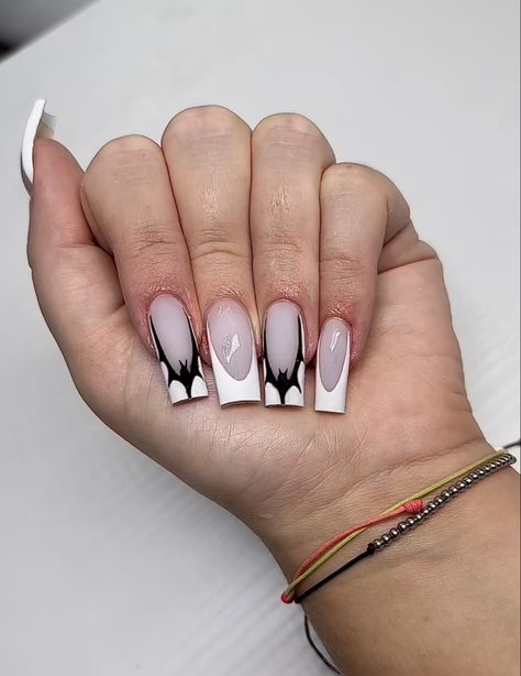 Nails Ideas For October, Nail Ideas Spooky, Spooky French Tip Nails, Hot Halloween Nails, Fall Nail Designs Long, Nails Acrylic Square Medium, Nails With Bats, Edgy Halloween Nails, Nail Tech Tattoo