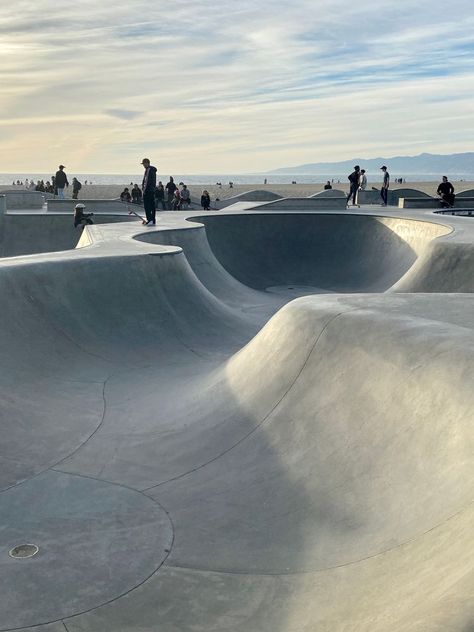 Skatepark Art, Skatepark Design, Skateboard Park, Skateboard Photography, Camera Design, Aesthetic Color, Brick Architecture, Love Actually, Summer Bucket Lists