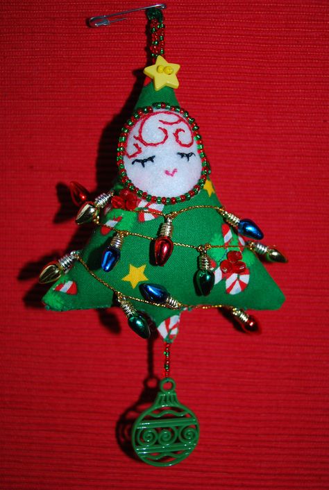 Dotee Dolls, Whimsical Christmas Decor, Spirit Dolls, Pin Doll, Art Dolls Handmade, Tiny Dolls, Hung Up, Art Textile, Soft Dolls