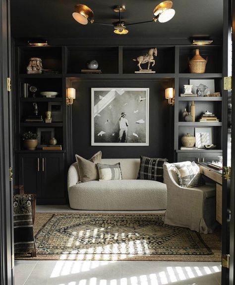 Moody Interiors, Home Library, Office Inspiration, Home Office Design, Front Room, Decoration Design, Home Office Decor, Home Interior, Office Design