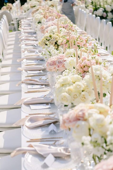 Pink And White Decorations Party Ideas, Pink Wedding Decor Ideas, Pink Table Decor Wedding, Pink And White Wedding Table Setting, Classical Wedding Decor, White And Pastel Wedding, Pink And White Wedding Decorations, Pale Pink And White Wedding, White And Pink Wedding Decor