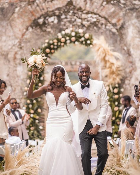 Haiti Wedding, Haitian Wedding, Destination Wedding Caribbean, Afro Caribbean, Bridal Party Attire, Afro Latina, Caribbean Wedding, Black Bride, King And Queen