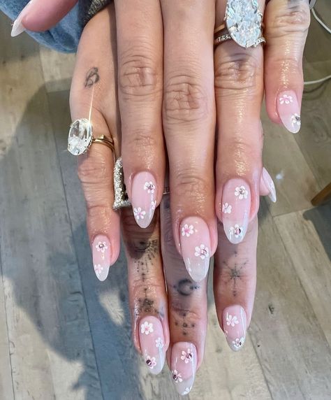 Cherry Blossom Nails, French Tip Acrylic Nails, Her Nails, Acrylic Nails Coffin Short, Opi Nails, Heart Nails, Funky Nails, Floral Nails, Valentines Nails