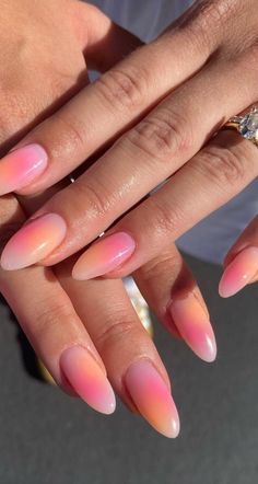 Summer Nails Without Design, Acrylic Nails For Europe, Almond Nail Pink Design, Blended Nails Designs, Multicolored Aura Nails, Nail Inspo For Summer 2024, Cute Summer Holiday Nails, Summer Nail Inspo 2024 Almond Design, Cute Ways To Paint Your Nails