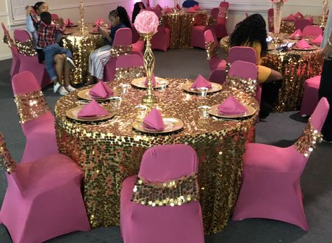 Gold And Fuschia Party, Pink And Gold Dinner Party, 50 Shades Of Pink Party, Pink And Gold Sweet 16 Decorations, Dinner Party Decorations Table, Pink Party Tables, Wedding Decorations Diy Centerpiece, Birthday Party Table Decorations, Pink Party Decorations