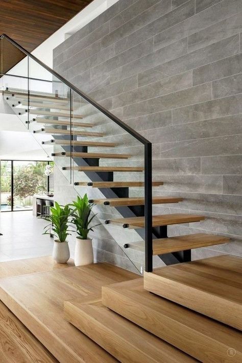 Modern Stairwell Design, Floating Staircase Design, Floating Staircase Railing, Floating Staircase Modern, Modern Staircase Design Ideas, Home Stairs Design Interiors, Stairs Handrail Ideas, Modern Stair Case, Entry With Stairs