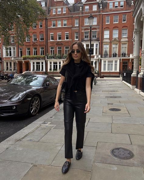 Black Leather-Look Straight Leg … curated on LTK Straight Leather Pants Outfit, Straight Leather Pants, Leather Pants Outfits, Kate Hutchins, Leather Pants Outfit, Pants Outfits, Chic Leather, Classy Casual Outfits, Simple Tees