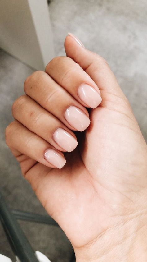 Nagel Inspo, Trim Nails, Neutral Nails, Clean Nails, Manicure Y Pedicure, Minimalist Nails, Gorgeous Nails, Cute Acrylic Nails, French Nails