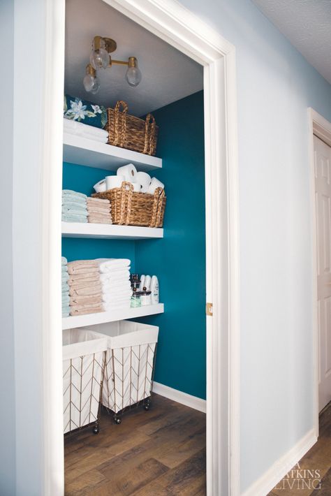 Building Linen Closet, Linen Closet Plans, Laundry Linen Closet Combo, Linen Closet Paint Ideas, Linen Closet Ideas Bathroom, Linen Closet No Door, Painted Linen Closet, Open Linen Closet Hallway, Closet With Floating Shelves