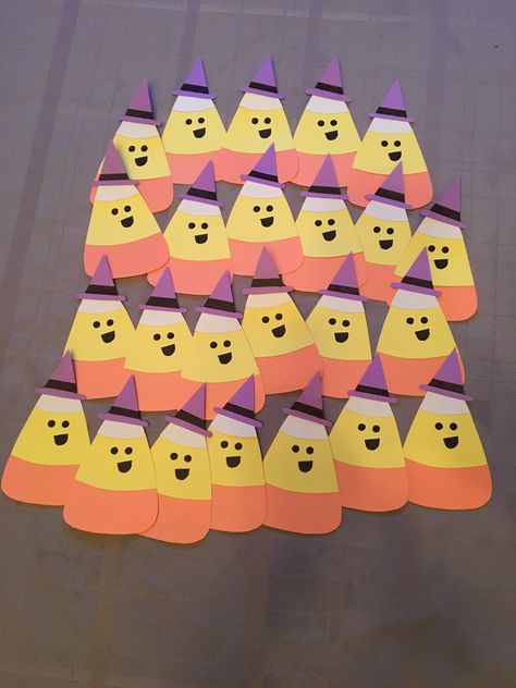 Candy Door Decs, Halloween Door Tags Ra, October Door Decs, Halloween Door Tags, Ra Door Decs Cricut, Fall Ra Door Decs, Door Decks Ra, November Door Decs, Halloween Door Decs Ra