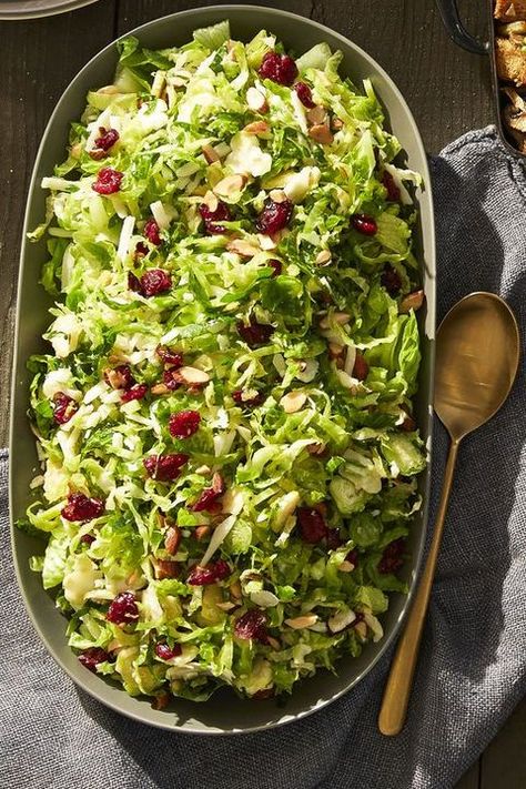 Side Dishes for Prime Rib — Lemony Brussels Sprout Salad Side Dishes For Ribs, Brussel Sprout Salad Recipes, Easy Healthy Side Dishes, Prime Rib Dinner, Side Dishes For Ham, Brussels Sprout Salad, Christmas Side Dishes, Sprout Salad, Resep Salad