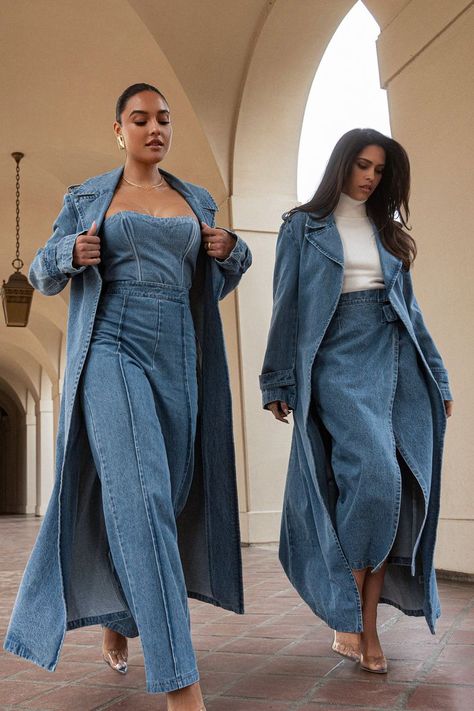 Denim On Denim Outfit 90s, Full Denim Outfit, Nye 2024, Urban Shoot, All Denim Outfits, Denim Photoshoot, Thanksgiving 2024, Plus Zise, Outfit Denim