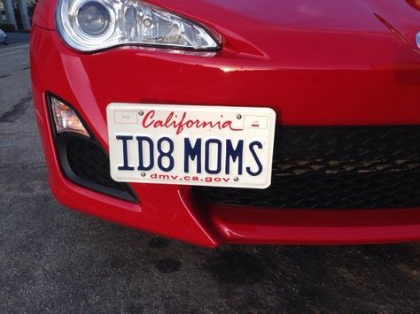 funny license plates Mom License Plate Ideas, License Plate Ideas For Car Personalized, Personalized License Plate Ideas, License Plate Ideas, Personalized Car Tags, Funny License Plates, Car License Plates, Vanity Plates, Laugh Factory