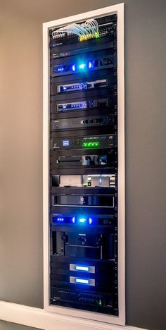 Home Network Rack, Painel Home, Home Theater Room Design, Theater Room Design, Home Theater Installation, Home Theater Furniture, Home Cinema Room, Server Room, Best Home Theater