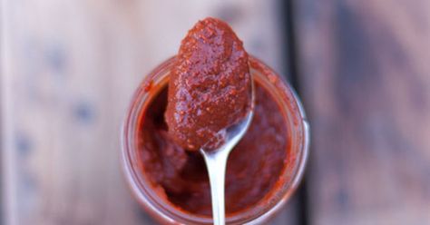 What's A Good Chipotle Paste Substitute? #cooking #spicy #food Diy Chipotle, Chipotle In Adobo, Chipotle Pepper Sauce, Chipotle In Adobo Sauce, Chipotle Paste, Homemade Chipotle, Chipotle Chili, Paste Recipe, Avocado Sauce