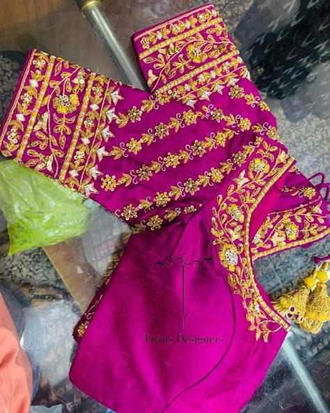 Mirror Lengha, Red Blouse Design, Green Blouse Designs, Maggam Designs, Magam Work, Maggam Blouse, Latest Bridal Blouse Designs, Latest Blouse Designs Pattern, Best Blouse Designs