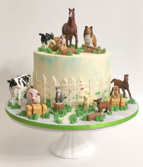 Buttercream cake with fondant details and toy animals Farm Birthday Cake, Farm Birthday Cakes, Barnyard Cake, Horse Birthday Cake, Farm Animal Cakes, Animal Birthday Cakes, Cake With Fondant, Farm Theme Birthday, Farm Animals Birthday Party