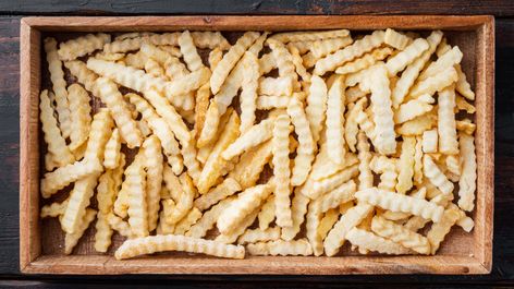 Oven French Fries, Fried Fries, Frozen Fries, French Fries At Home, Fries At Home, Baking Store, Frozen Steak, Homemade Fries, French Fries Recipe