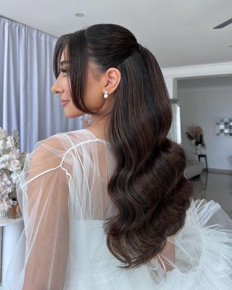 RACHELLE ROSE HAIR on Instagram: "Some half up Inspo for your next event ✨  Which one would you wear? 🤍  #halfuphalfdownhairstyle #eventhair #stylist #sydneyhairstylist #weddinghairstyles #brides #bridesmaidshair" Half Down Bridesmaid Hair, Half Ip Half Down Hair, Bangs Half Up Half Down Wedding, Bride Half Up Half Down, Half Up With Bangs, Half Updo With Bangs, Side Part Half Up Half Down Hair, Wedding Half Up Half Down, Side Part Wedding Hair