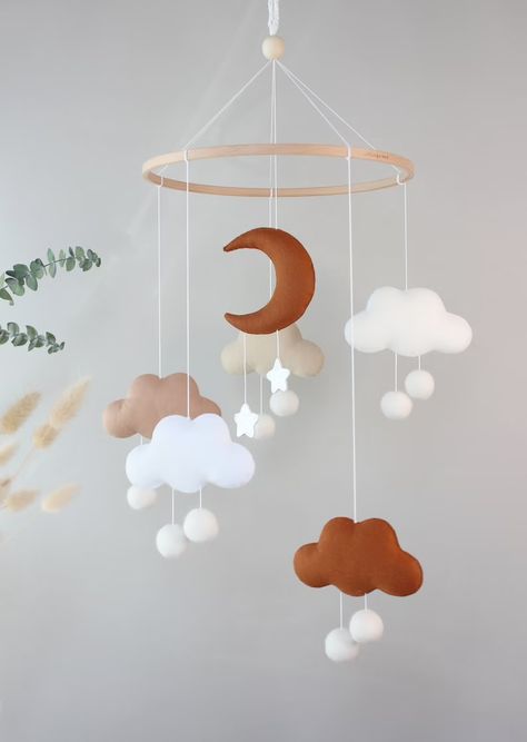 Terracotta Minimalist Baby Mobile Beige Gender Neutral Baby | Etsy Minimalist Baby Room, Felt Mobiles, Bebe Shower, Diy Baby Mobile, Baby Room Neutral, Minimalist Nursery, Baby Nursery Neutral, Baby Room Inspiration, Nursery Room Inspiration