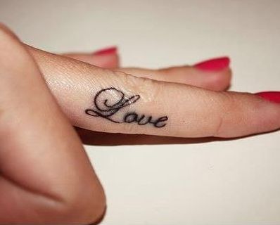 small and cool matching tattoos Tato Nama, Love Finger Tattoo, Design Tatuaje, Tattoo Diy, Tato Jari, Finger Tats, Ring Finger Tattoos, Stick N Poke, The Word Love