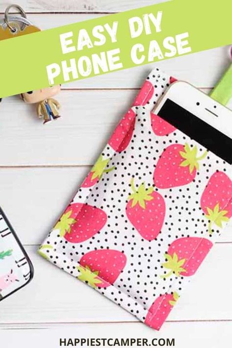 Cell Phone Cases Diy Sewing, Sewing Phone Holder, Phone Carrier Diy, How To Make A Cell Phone Pouch, Fabric Cell Phone Holder Diy, Fabric Cell Phone Holder Free Pattern, Diy Phone Purse Sewing Projects, Cellphone Case Design Diy, Cellphone Purse Diy