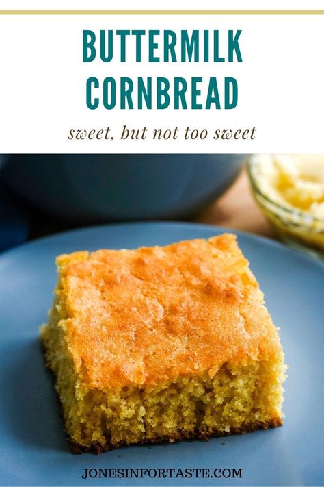 This buttermilk cornbread recipe is easy to make at home. Make it the traditional way or use the mix to make some delicious corn muffins. Buttermilk Cornbread Recipe, Homemade Buttermilk Cornbread, Jalapeno Cornbread Recipe, Leftover Cornbread, Buttermilk Cornbread, Cornbread Easy, Homemade Cornbread, Buttermilk Recipes, Homemade Buttermilk