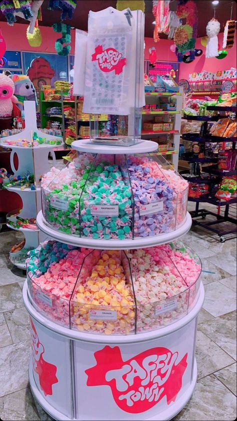 Candy Store Decoration Ideas, Chocolate Store Design Ideas, Candy Shop Ideas Design, Candy Storage Ideas, Candy Shop Aesthetic, Chocolate Store Design, Candy Store Design, Candy Store Display, Candy Room