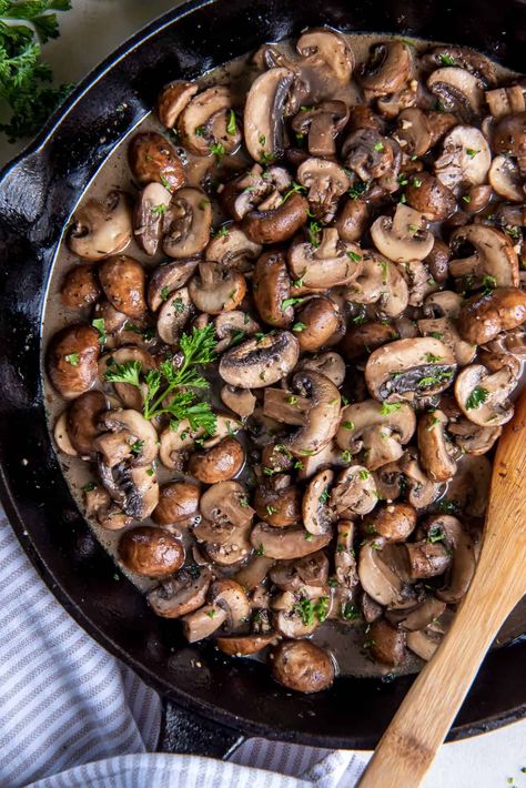 Sautéed Mushrooms for Steak | Valerie's Kitchen Sauteed Mushrooms For Steak, Leap Recipes, Oven Roasted Mushrooms, Mushroom Side Dishes, Balsamic Mushrooms, Garlic Butter Mushrooms, Thanksgiving Vegetables, Christmas Yummies, Sautéed Mushrooms