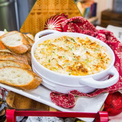 Crawfish Fondue Recipe, Crawfish Fondue, Shrimp And Crab Dip, Shrimp Dip Recipes, Seafood Dip, Shrimp Dip, Crab Stuffed Shrimp, Crab Dip, Baked Shrimp