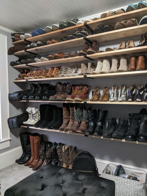 Boots Shelves, Shoe Shelves In Closet, Floating Shelves For Shoes, Diy Shoe Shelves, Floating Shoe Shelves, Diy Shoe Organization, Shoe Shelving, Shoe Shelf Diy, Diy Master Closet