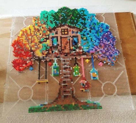 Perler Beads Wall Decoration, Display Perler Bead Creations, Huge Perler Bead Creations, Perler Wall Art, Pyssla Ideas 3d, Large Perler Bead Patterns, Perleplader Ideas Cute, Peeler Bead Pattern, Perler Beads Ideas 3d