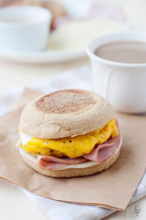 Homemade English Muffin Breakfast Sandwiches English Muffin Breakfast Sandwich, English Muffin Breakfast, Portable Breakfast, Muffin Breakfast, Sweet Potato Recipes Healthy, English Muffin Recipes, Yogurt Drink, Homemade English Muffins, Egg Mcmuffin