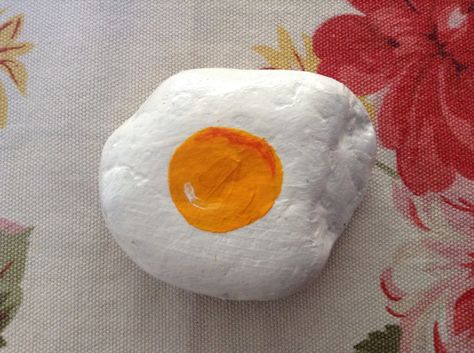 Painted Rock Food Mud Kitchen, Cute Creative Crafts, Painting Ideas For Rocks, Mud Kitchen Rock Food Diy, Rock Art Aesthetic, Rock Painting Food, Rock Painting Ideas Easy Aesthetic, Square Rock Painting Ideas, Mud Kitchen Rock Food