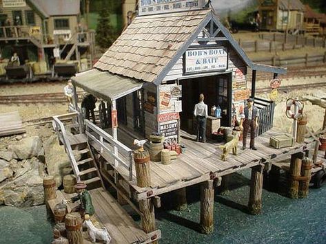 Ho Scale Buildings, Fishing Shack, Planet Coaster, Ho Model Trains, Fishing Cabin, Toy Trains, Model Train Sets, Model Train Scenery, Model Railroading