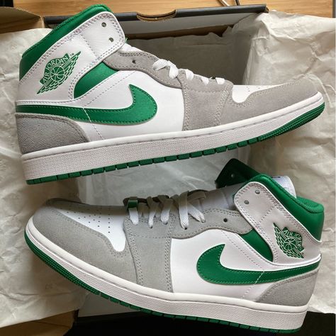 Nike Air Jordan 1 Mid Se Shoes Grey Pine Green White Dc7294-103 Men's New Questions? Leave A Comment Below! Air Jordan 1 Mid Grey, Nike Air Jordan 6, Air Jordan 1 Mid Se, Nike Air Jordan 1 Mid, Jordan 11 Retro Low, Shoes Grey, Swim Shoes, Nike Air Jordan 1, Pine Green