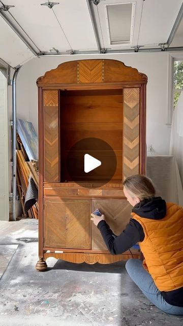 Joanna Rajappa on Instagram: "Abandoned Art Deco cabinet gets a dreamy romantic makeover. & #furnitureflip #artdeco #furniturerestoration #reloverestore #DIY #diyproject #diyhomedecor #diycraft #wood #woodworking #beforeandafter #upcycling #upcycledfurniture #paintedfurniture #furnituremakeover #furnitureartist #doityourself #flip #antiquefurniture #furniture #furnituredesign #furnituredecoupage #art #artsy #painted #restored #refinished" Art Deco Armoire Makeover, Art Deco Cabinet Makeover, Refinish Armoire Ideas, Refurbished Dresser Diy Ideas, Furniture Before And After, Painting Wardrobes Before And After, Wallpaper Furniture Diy, Record Cabinet Makeover, Art Deco Furniture Makeover