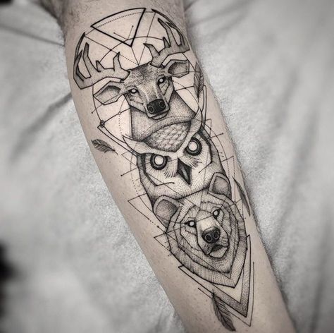 ARTEMIS TATTOOS: Meanings, Tattoo Ideas & Tattoo Designs - TattooGoTo - The Place to Find Your Next Tattoo Artemis Tattoos, Totem Pole Tattoo, Camel Tattoo, Eagle Back Tattoo, Galaxy Tattoo Sleeve, Artemis Tattoo, Wilderness Tattoo, Traditional Tattoo Flash Art, Totem Tattoo