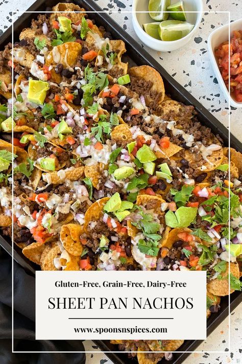 Chicken Broccoli Pasta Recipes, Gluten Free Nachos, Nacho Appetizer, Sheet Pan Nachos, Healthy Nachos, Pan Nachos, Dairy Free Appetizers, Spiralizer Recipes, Nachos Recipe