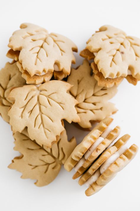 Maple Cookie Sandwich, Trader Joes Maple Leaf Cookies, Maple Leaf Sandwich Cookies, Maple Sandwich Cookies Recipe, Leaf Shaped Cookies, Leaf Cookies Fall, Maple Sandwich Cookies, Fall Cookie Box Ideas, Maple Cream Cookies