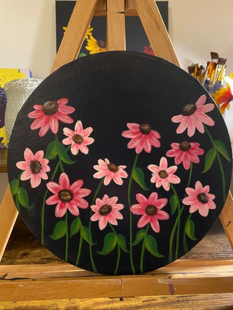 Black Circle Canvas Paintings, Art On Circle Cardboard, Round Box Painting Ideas, Circle Painting Ideas Easy Flowers, Circle Paintings Canvas, Painting On Circle Canvas Easy, Mini Board Painting, Round Canvas Painting Ideas Wall Art, Diy Circle Wall Decor