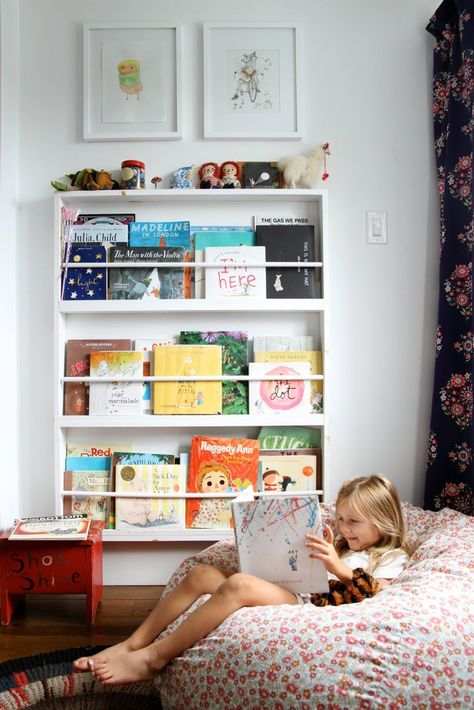 Kid-Friendly Design Elements | POPSUGAR Home Mini Library Ideas, Mini Library Small Spaces, Mini Library At Home, Mini Library In Bedroom, Home Library Ideas, Family Library, Children's Library, Built In Dresser, Small Family Room