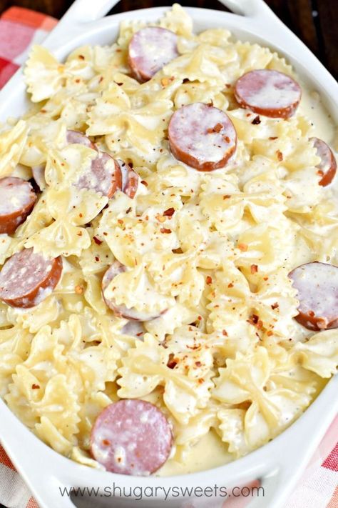 Sausage Alfredo Pasta, Easy Hamburger Casserole, Sausage Alfredo, Hamburger Casseroles Recipes, Resep Pasta, For Dinner, Pasta Recipes Alfredo, Pasta Alfredo, Recipes Sausage