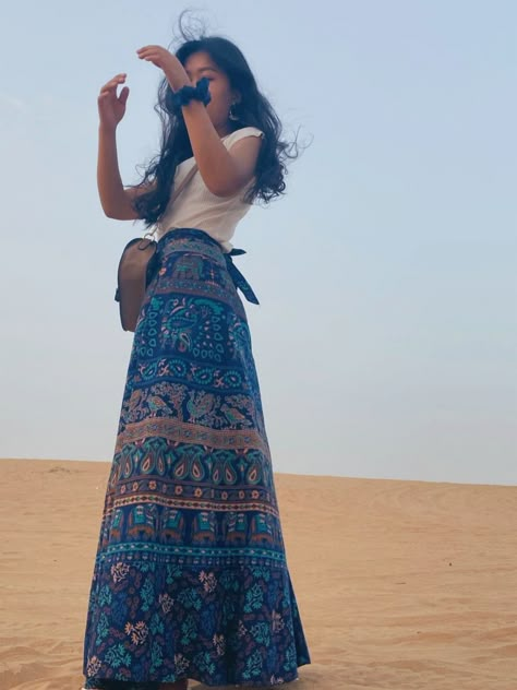 Tank Top And Long Skirt Outfit, Indo Western Skirt Outfits, Hyderabad Outfits, Rajasthan Aesthetic Outfits, Desi Skirt Outfits, Outfits To Wear In Rajasthan, Long Skirt Outfits Indian Casual, Ethnic Skirt Outfit, Summer Outfits Indian