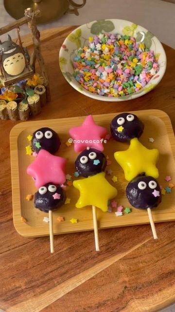 Studio Ghibli Cafe, حلويات عربية, Asian Dessert Recipes, Soot Sprite, Kawaii Cooking, Baking Tutorial, Cute Baking, Sweet Snacks Recipes, Delicious Snacks Recipes